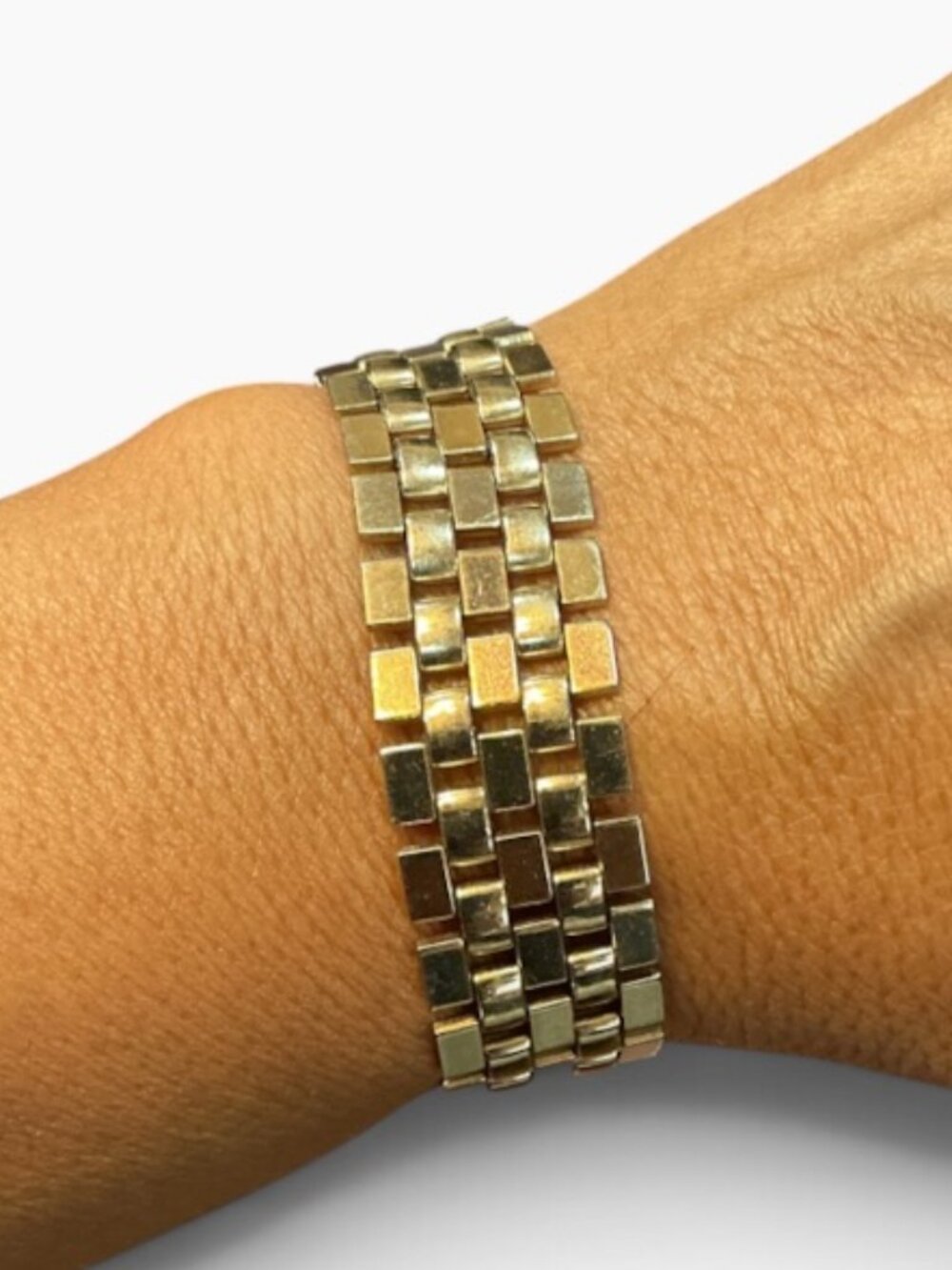 Vintage Gold Tone Mesh Link Bracelet Geometric Circle Clasp 7" Lightweight